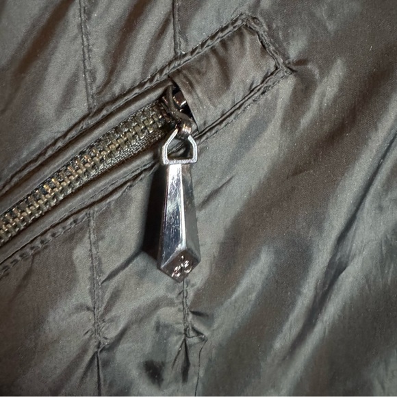 Sam Edelman black Puffer coat with removable faux fur shawl! - Picture 2 of 13